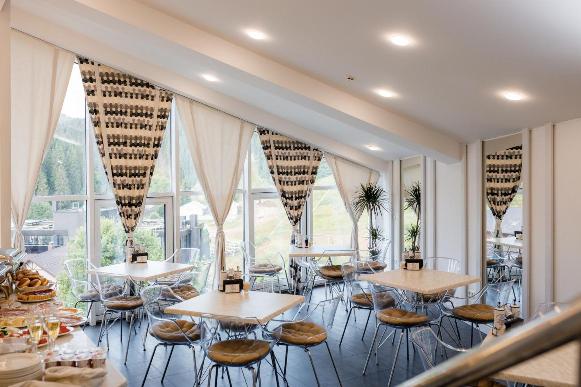 Chevalier Hotel & Spa Bukovel Eksteriør billede