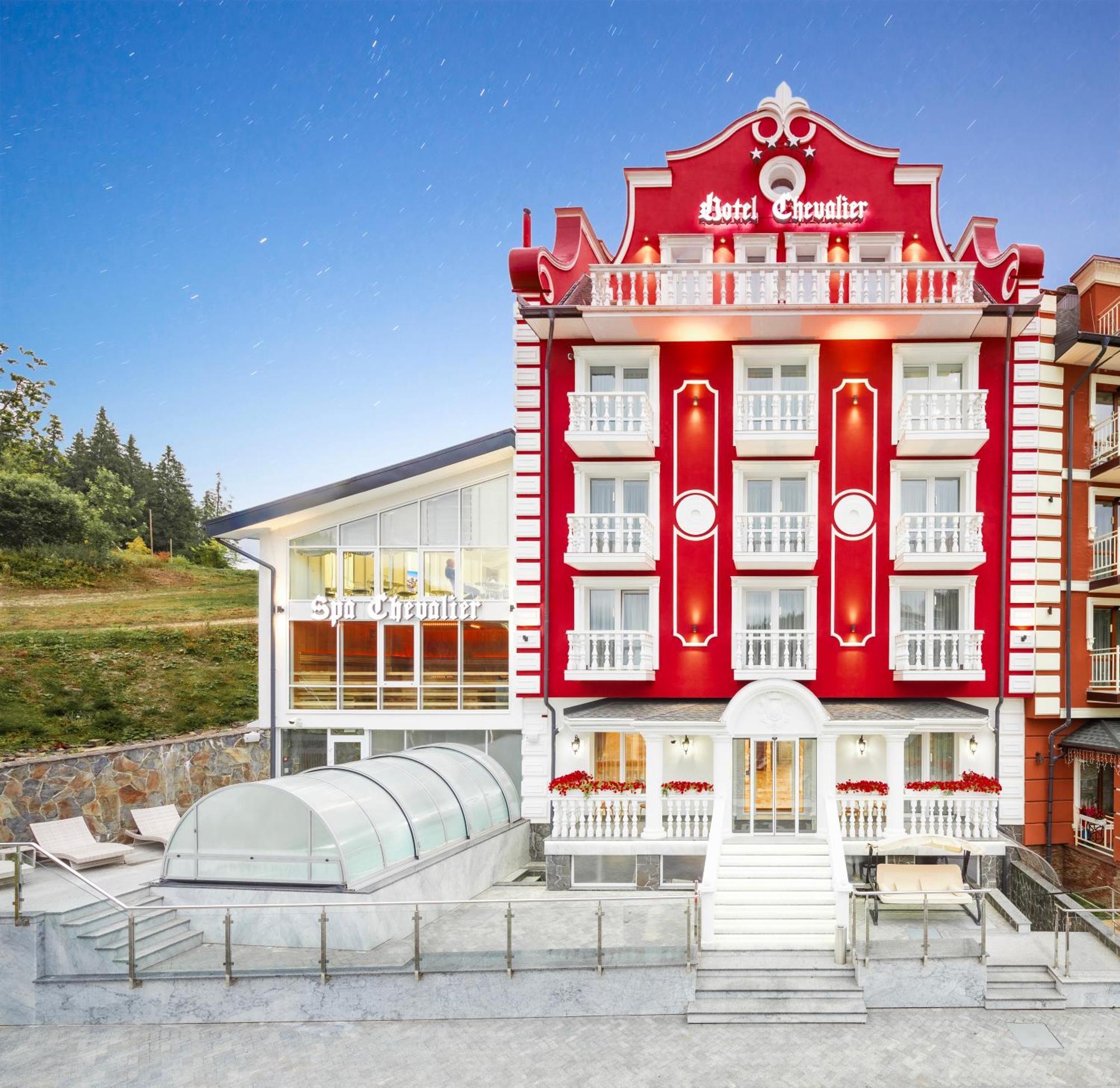 Chevalier Hotel & Spa Bukovel Eksteriør billede