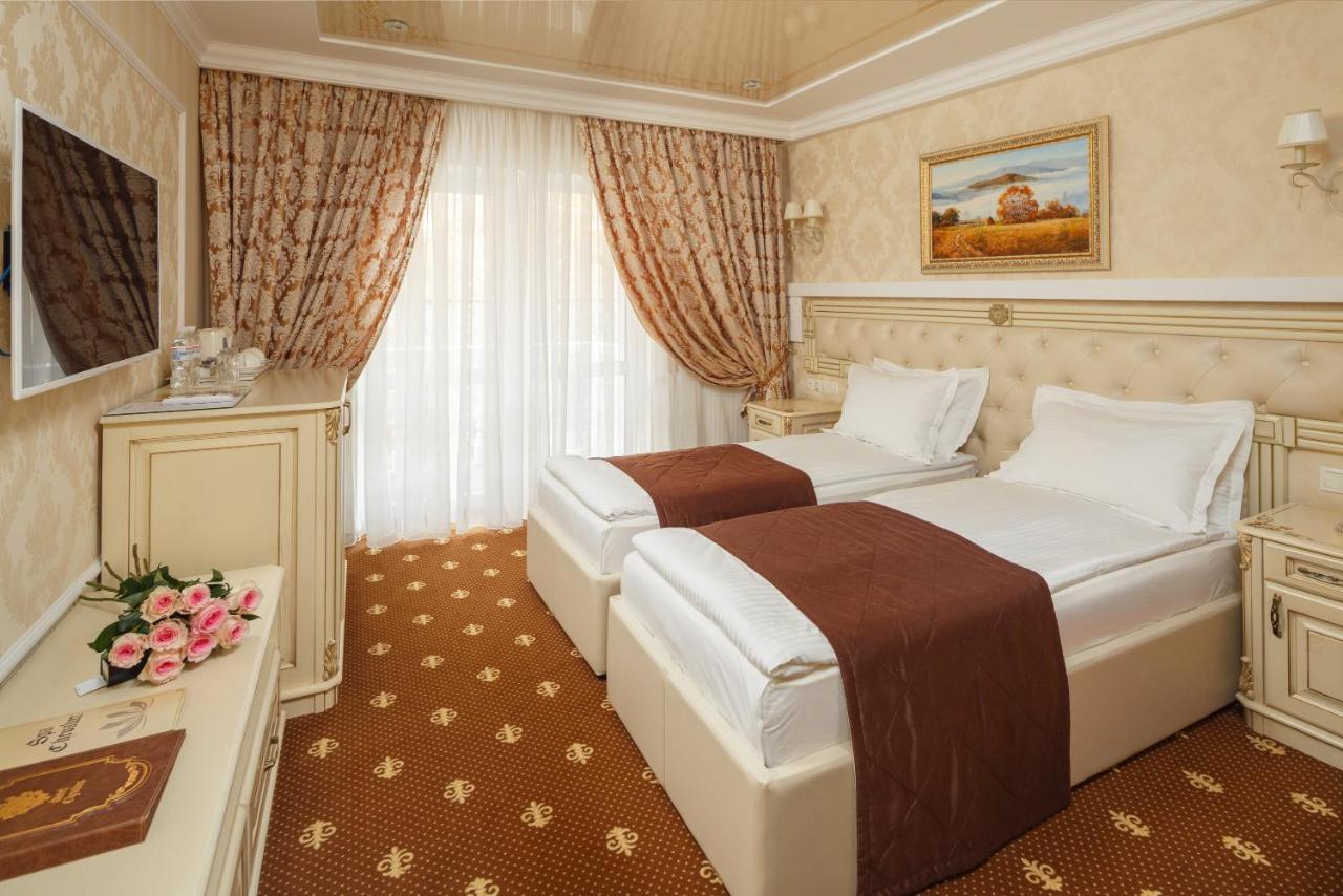 Chevalier Hotel & Spa Bukovel Eksteriør billede